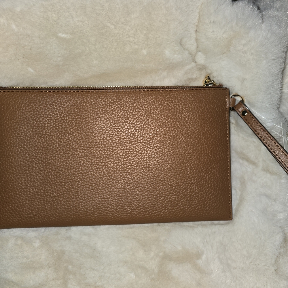 Michael Kors wristlet NWT - Picture 2 of 5